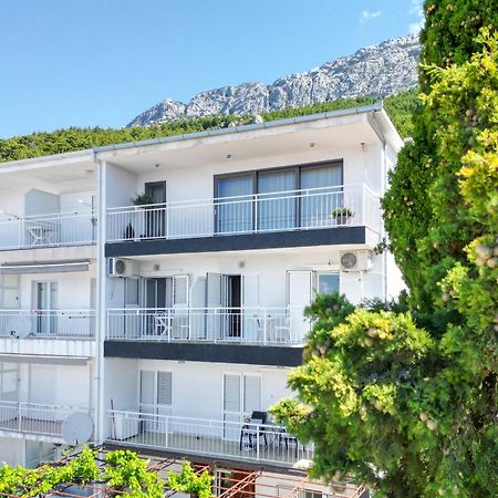 Seaside Apartments And Rooms Baška Voda Esterno foto