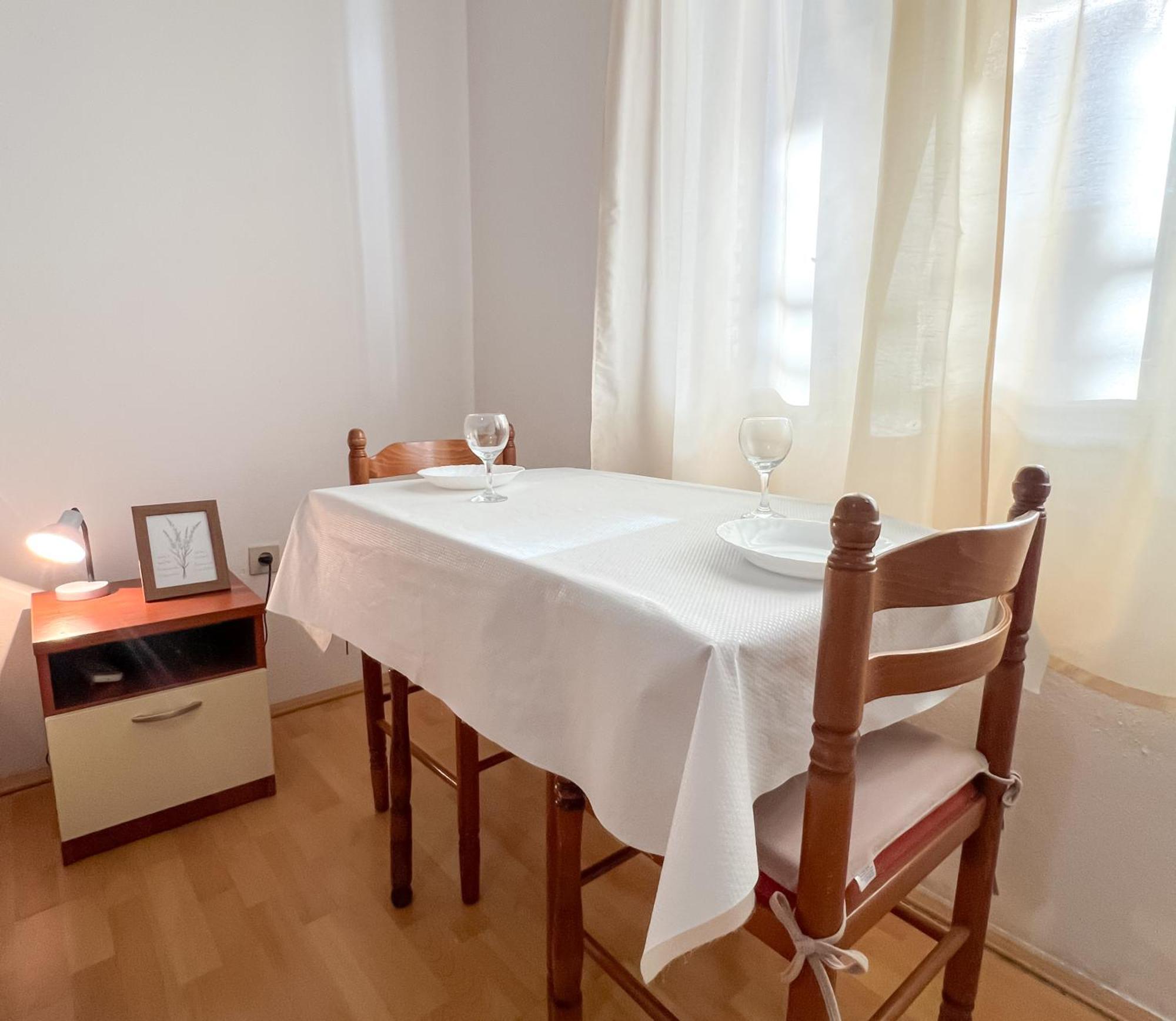 Seaside Apartments And Rooms Baška Voda Esterno foto
