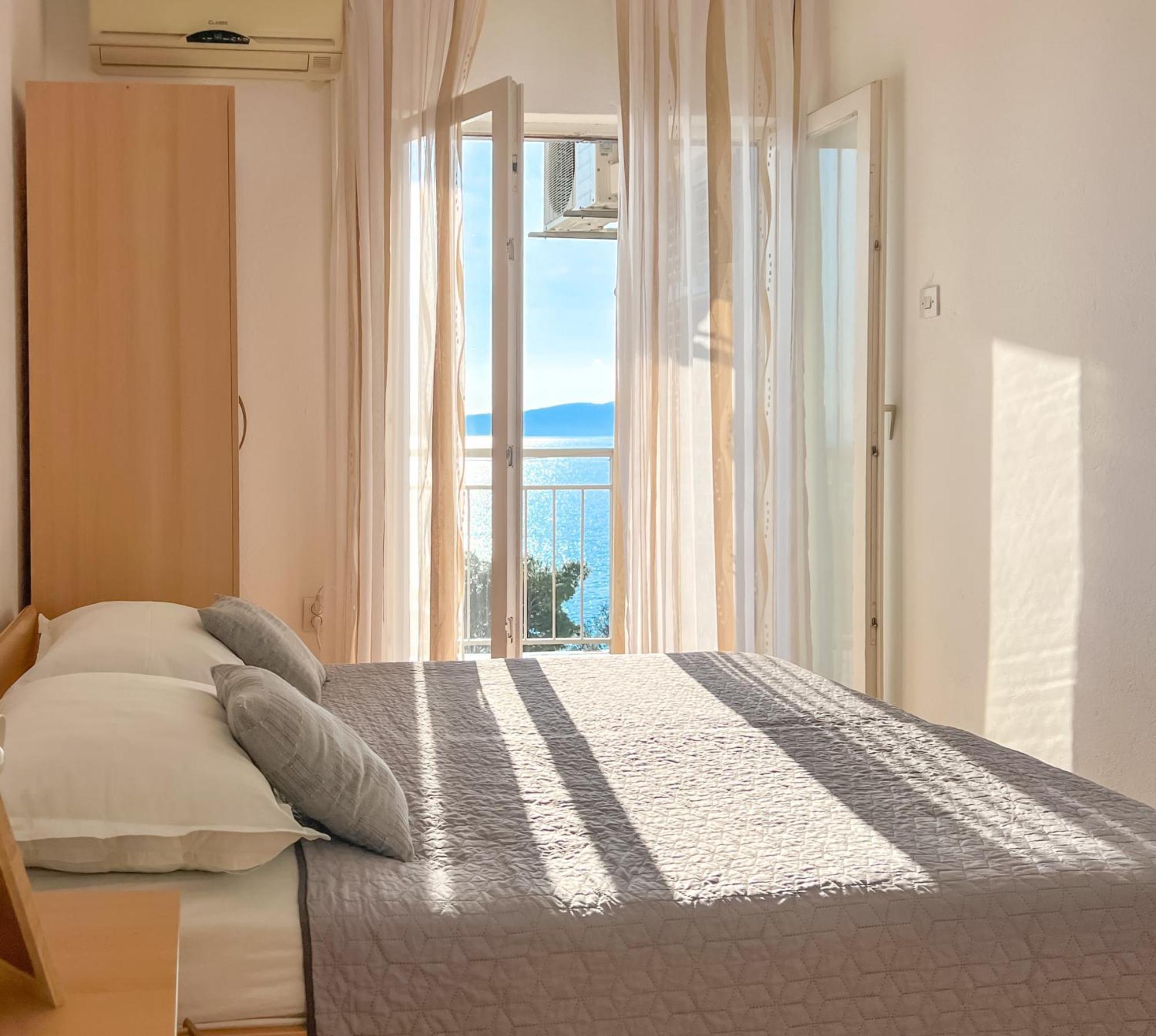 Seaside Apartments And Rooms Baška Voda Esterno foto
