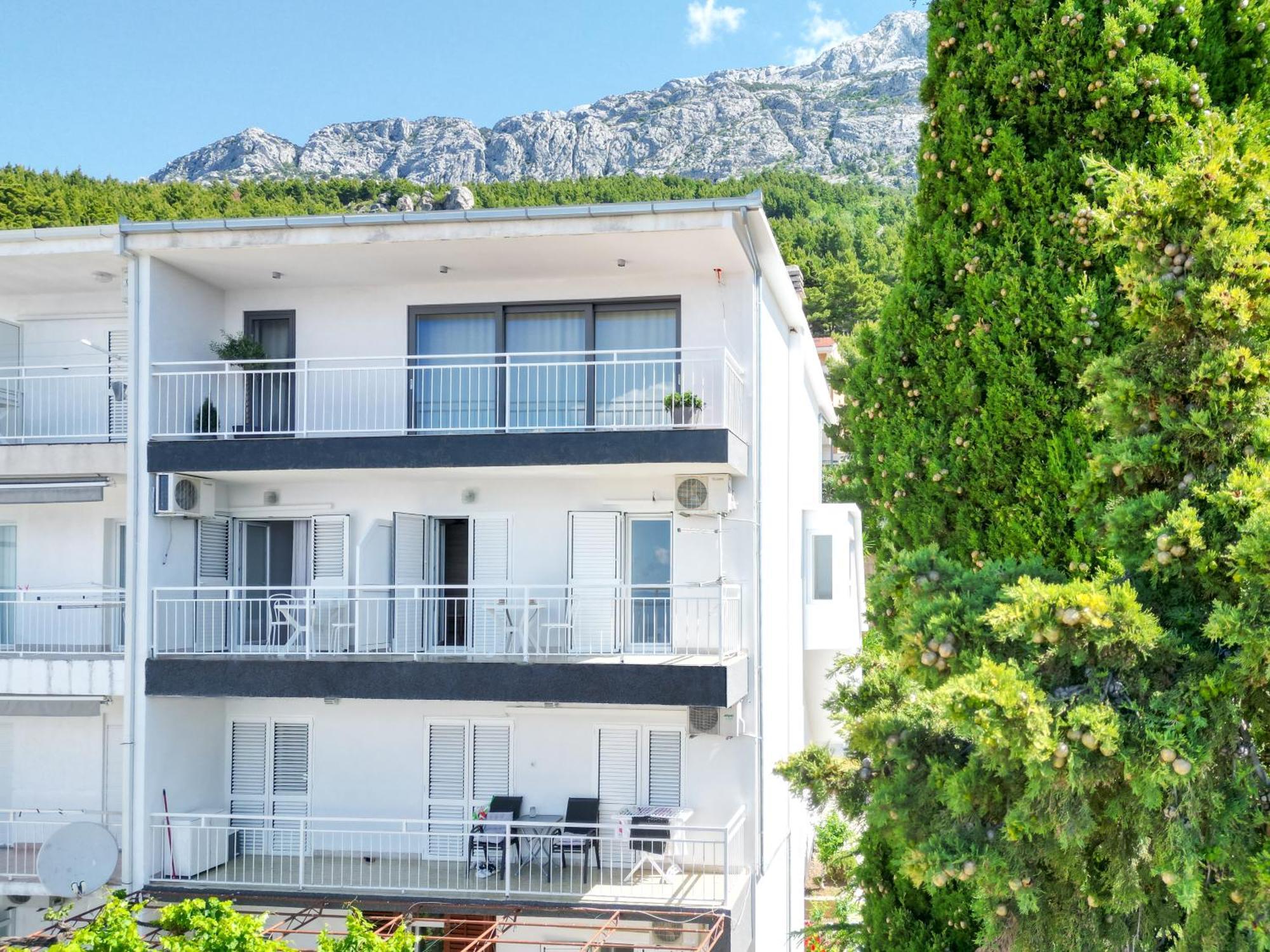 Seaside Apartments And Rooms Baška Voda Esterno foto