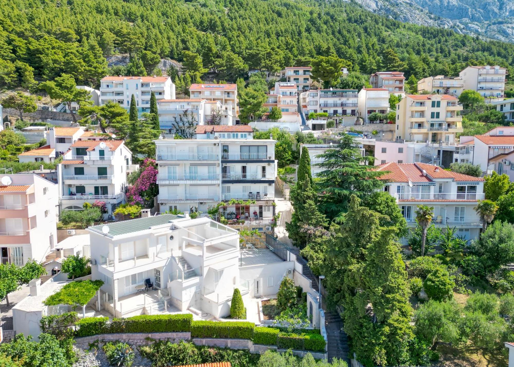 Seaside Apartments And Rooms Baška Voda Esterno foto